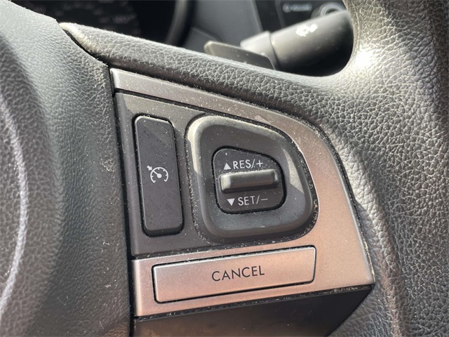 2015 Subaru Legacy 2.5i photo 25