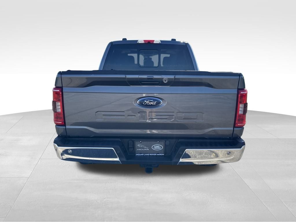 2022 Ford F-150 XLT photo 8