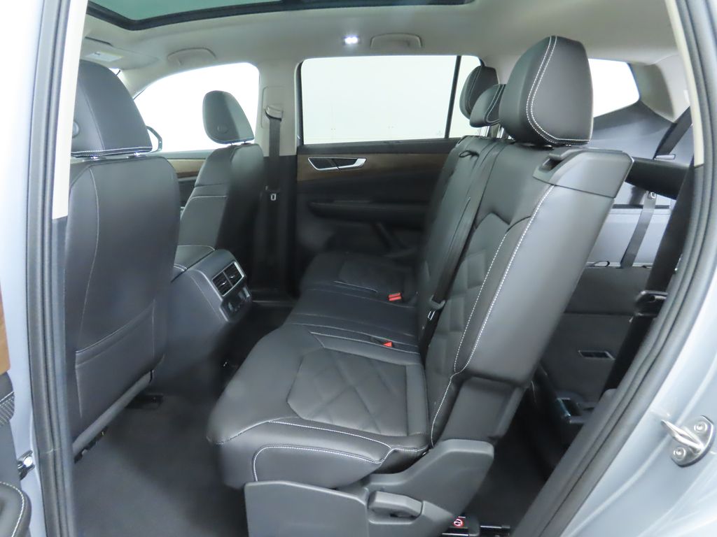 2026 Volkswagen Atlas SE Technology photo 20