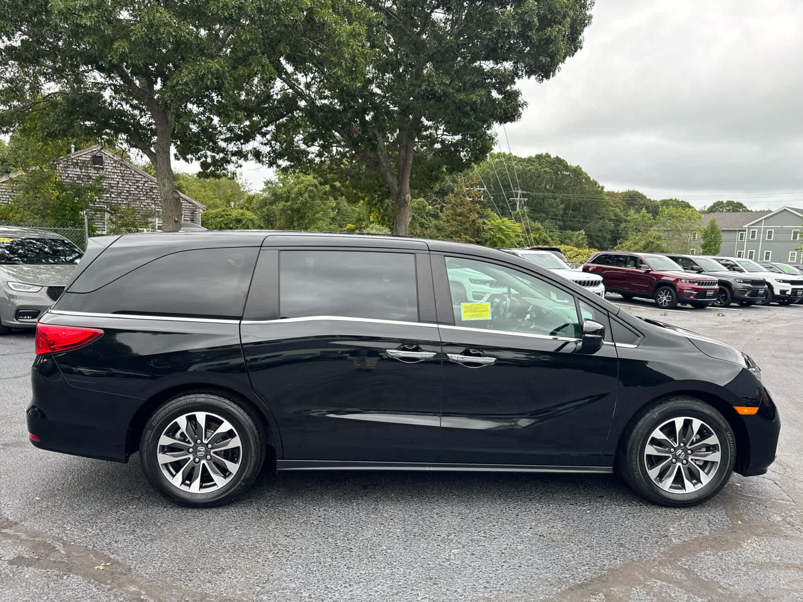 2023 Honda Odyssey EX-L photo 3