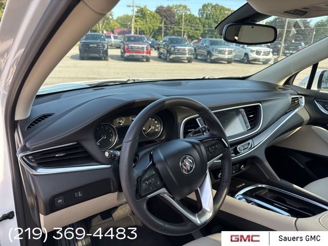 2022 Buick Enclave Essence photo 7