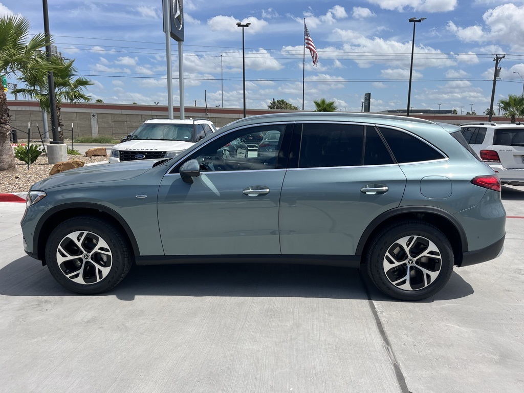 2025 Mercedes Benz GLC 350e 4MATIC photo 4