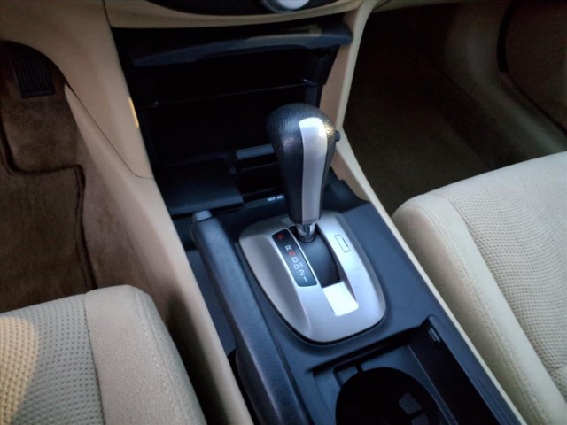 2010 Honda Accord EX photo 5