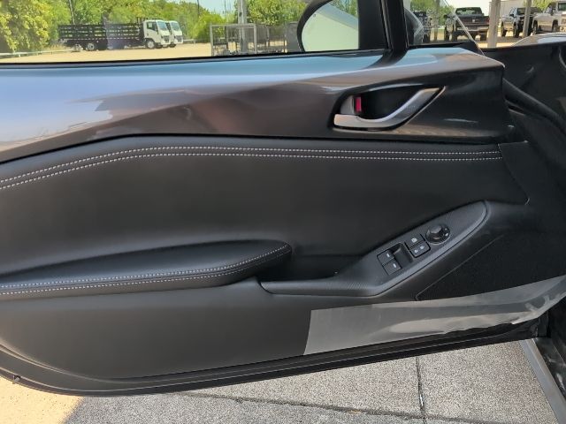 2025 Mazda MX-5 Miata Miata Grand Touring photo 7
