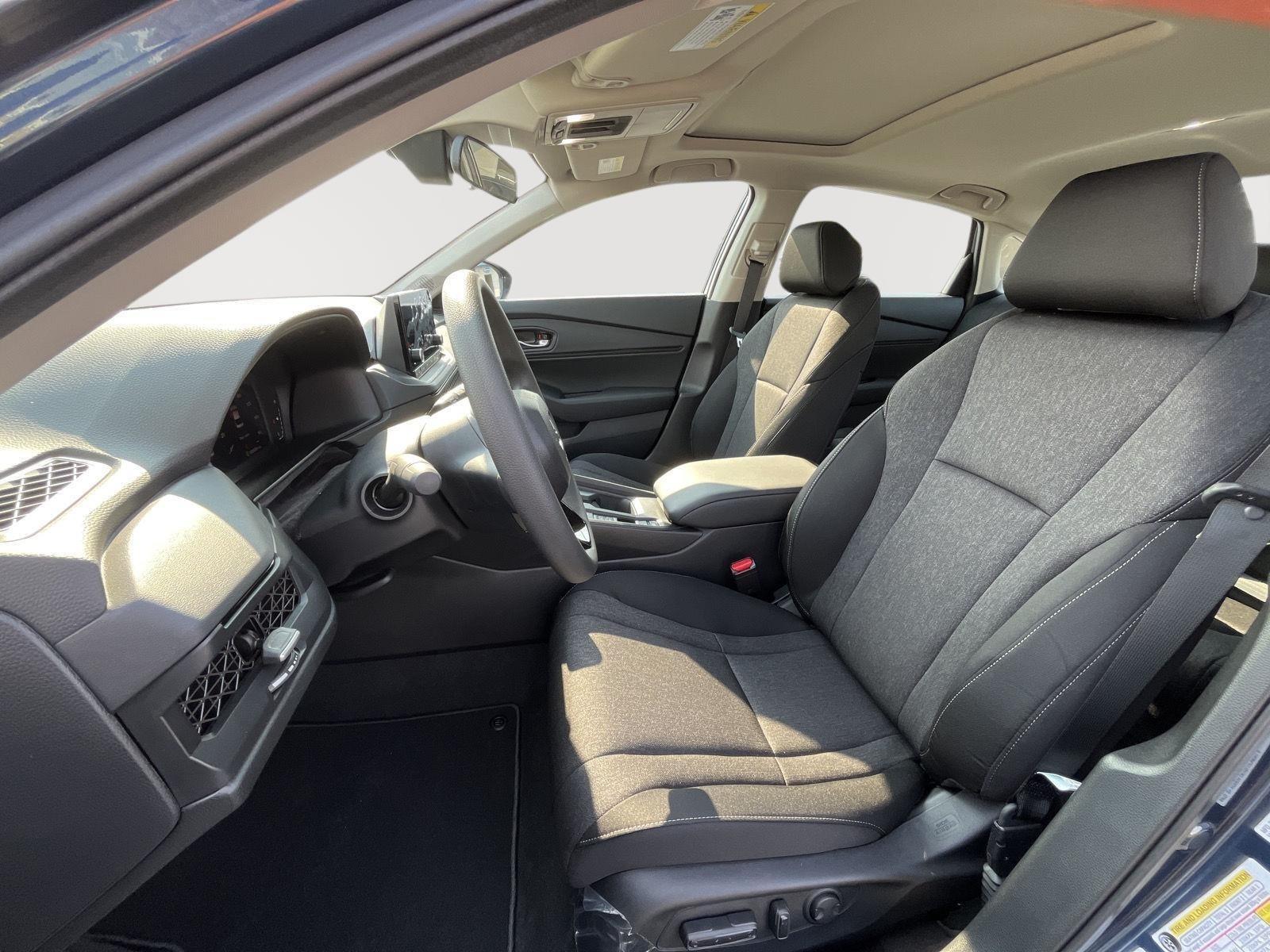2025 Honda Accord 1.5T SE photo 9