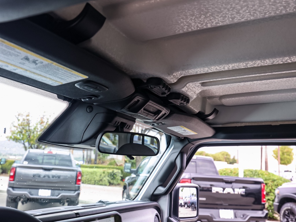 New 2026 Bright White Clear-Coat Exterior Paint Jeep Sport S image 12