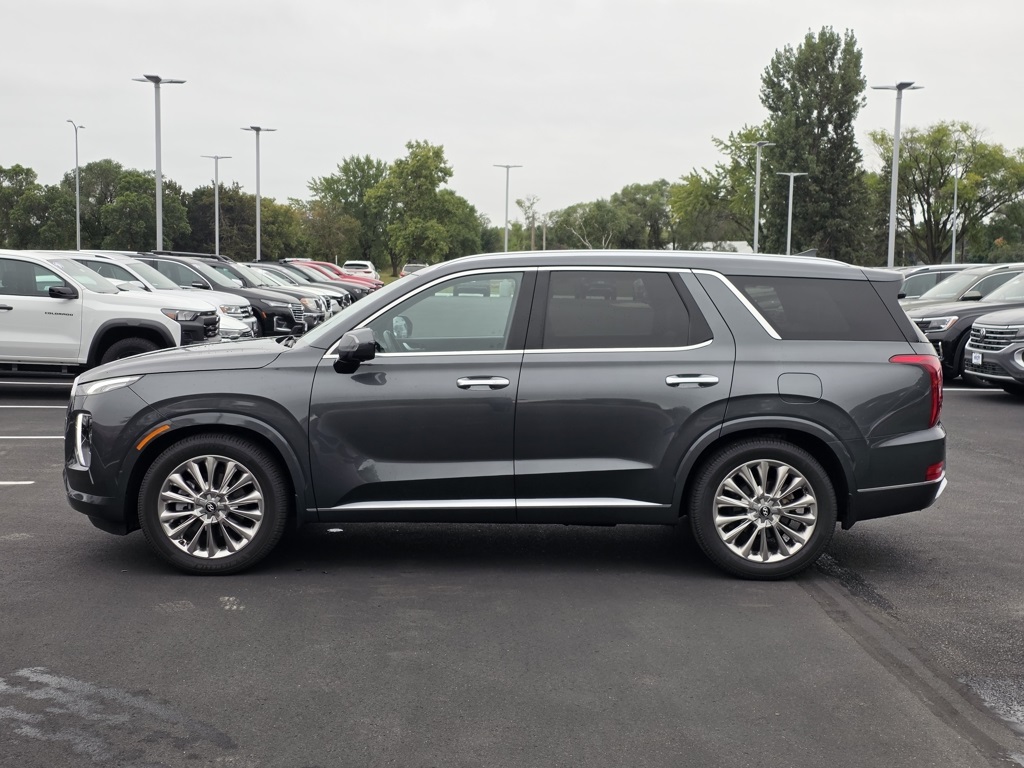 Used 2020 Hyundai Palisade Limited with VIN KM8R5DHE3LU081780 for sale in St. Cloud, Minnesota