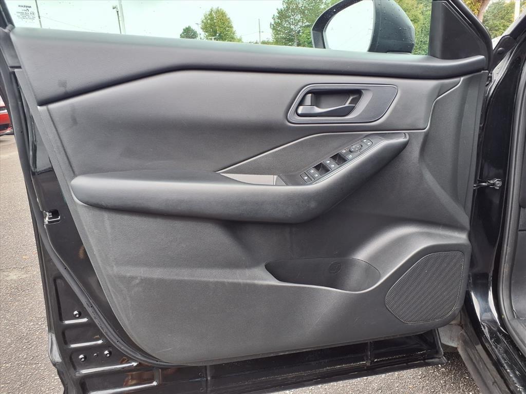 2024 Nissan Rogue S photo 3