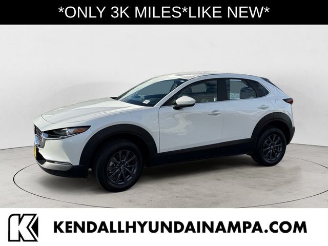 2025 Mazda CX-30 S's photo