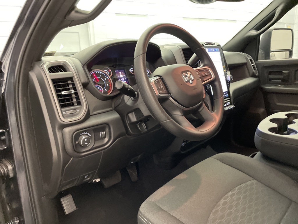 2025 Ram 2500 Tradesman photo 10