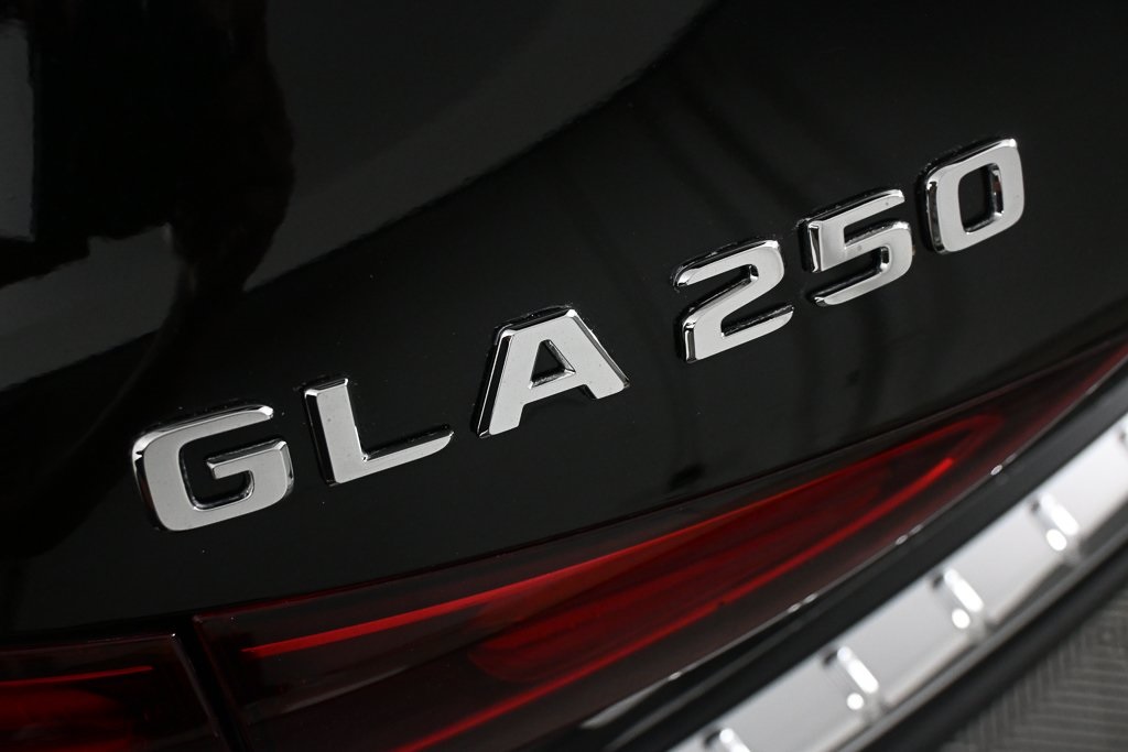 2026 Mercedes Benz GLA 250 photo 24