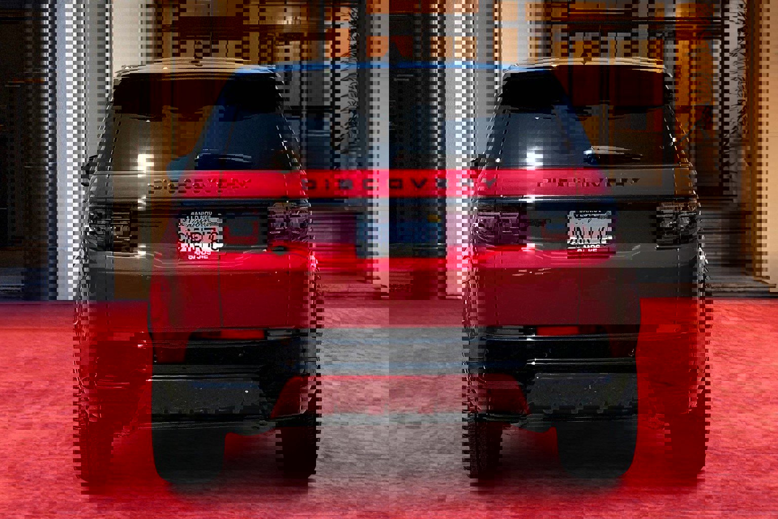 2024 Land Rover Discovery Sport Dynamic SE photo 3