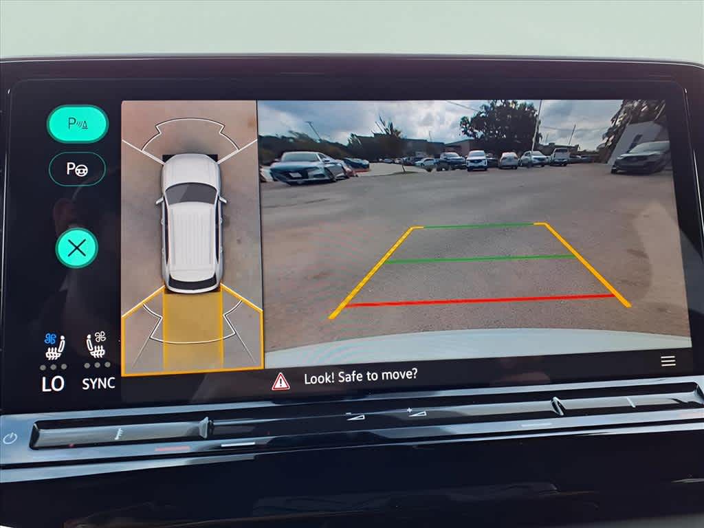 2024 Volkswagen Atlas Cross Sport SEL Premium R-Line photo 4