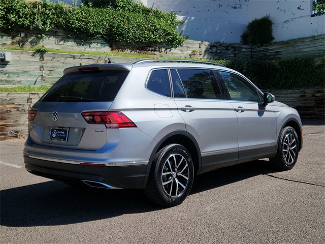 2021 Volkswagen Tiguan SE photo 3