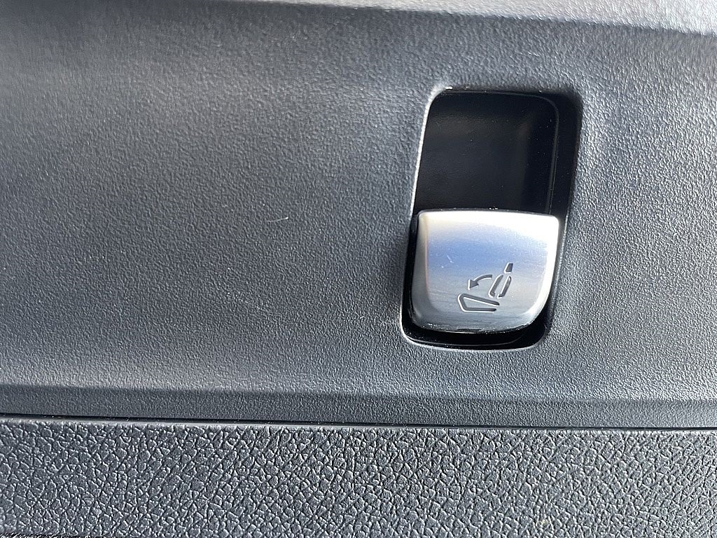 2021 Mercedes Benz GLC 300 4MATIC photo 26