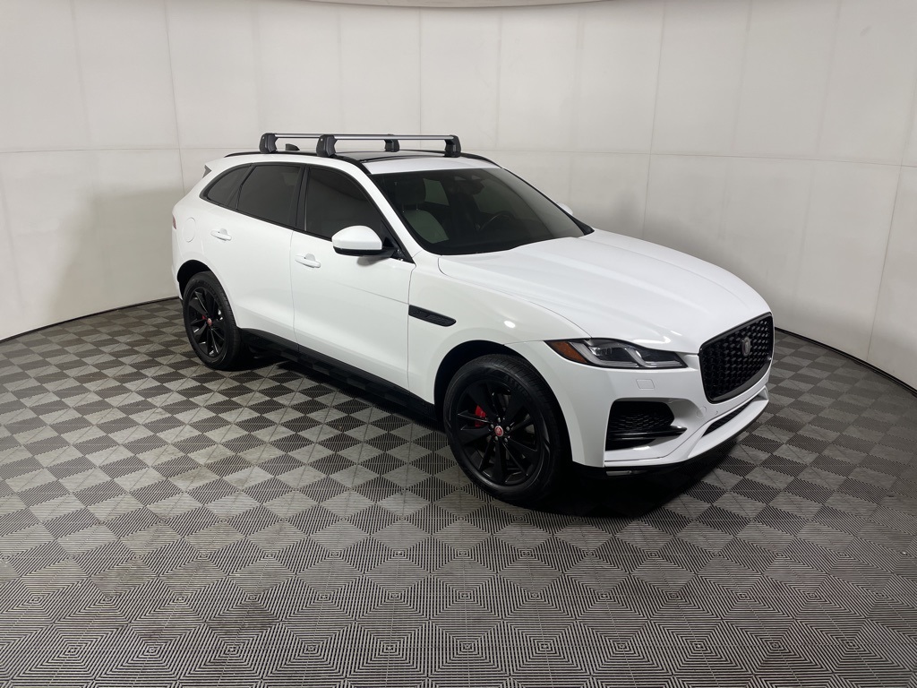 2022 Jaguar F-Pace S's photo