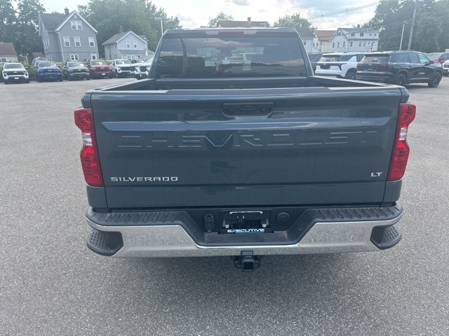 2025 Chevrolet Silverado 1500 LT photo 3