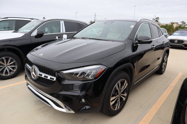 2025 Mercedes-Benz GLA GLA250's photo