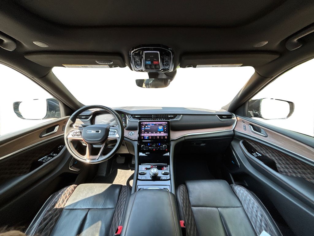 2022 Jeep Grand Cherokee Summit 4xe photo 15
