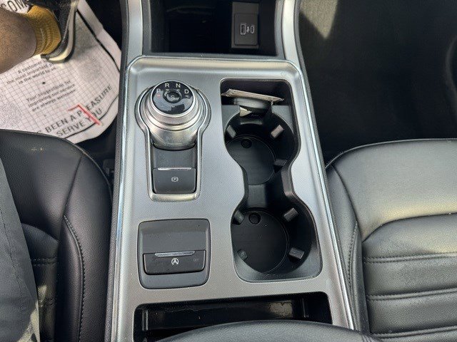 2022 Ford Edge SEL photo 21