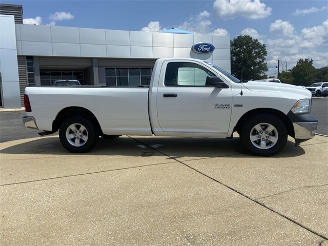 2017 Ram 1500 Tradesman photo 2