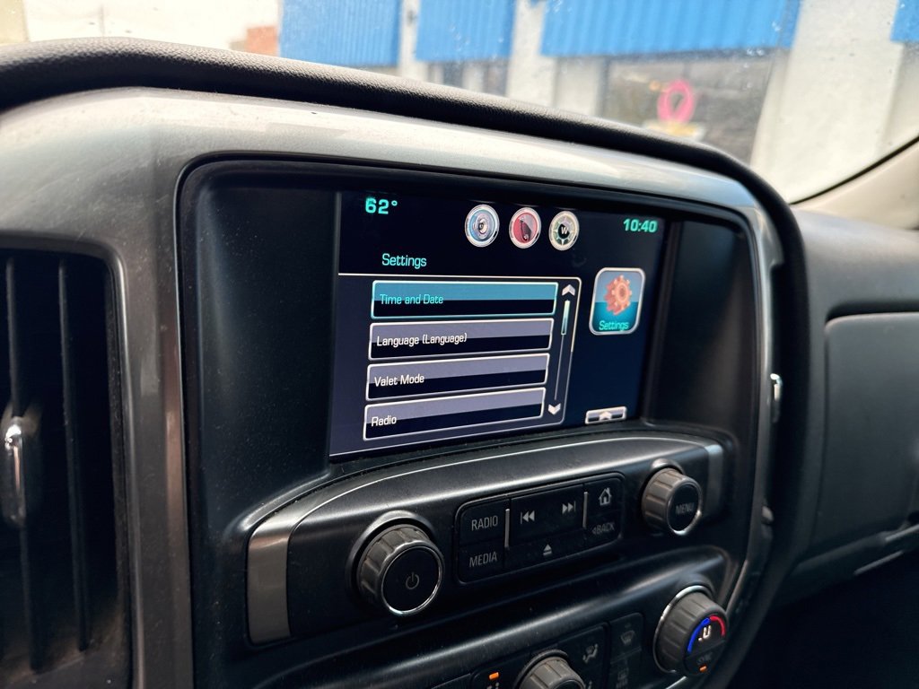 2015 Chevrolet Silverado 1500 LT photo 25
