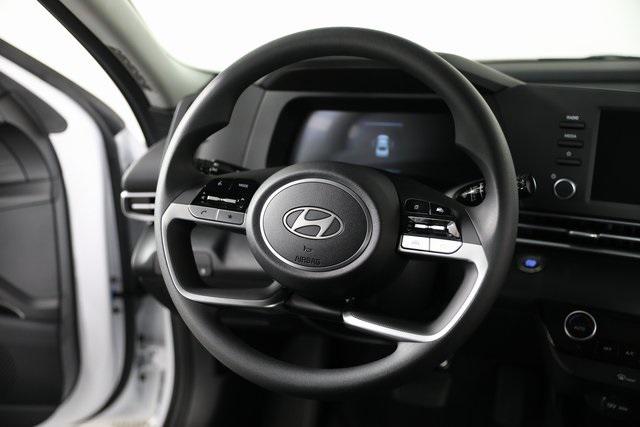 2025 Hyundai Elantra Hybrid Blue photo 3