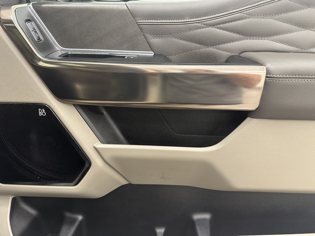 2026 Ford F-350 Platinum photo 10