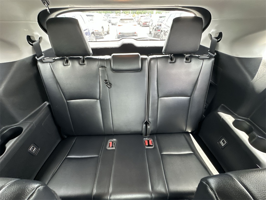 2021 Toyota Highlander Hybrid XLE photo 22