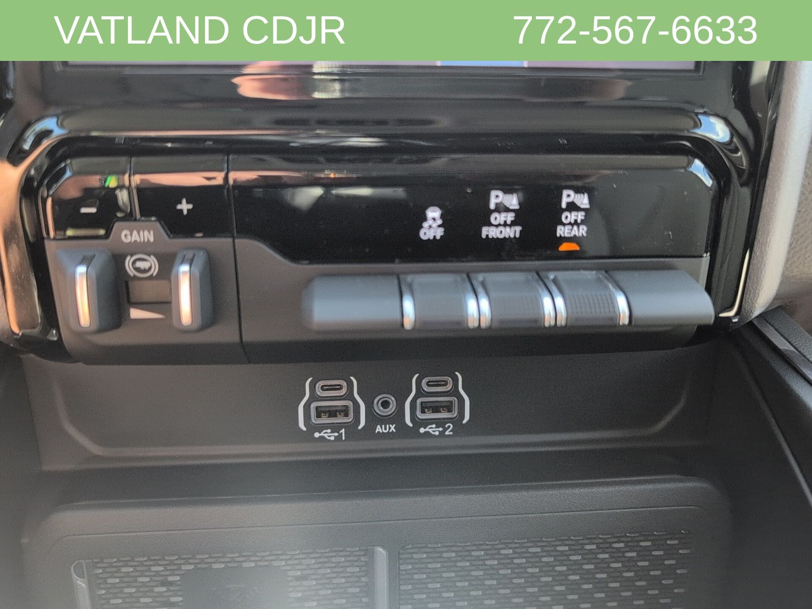 2026 Ram 1500 Laramie photo 19