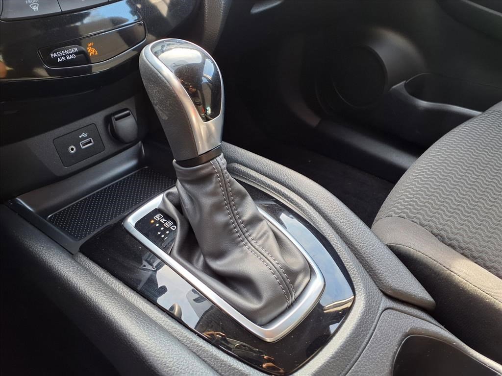 2019 Nissan Rogue Sport S photo 20