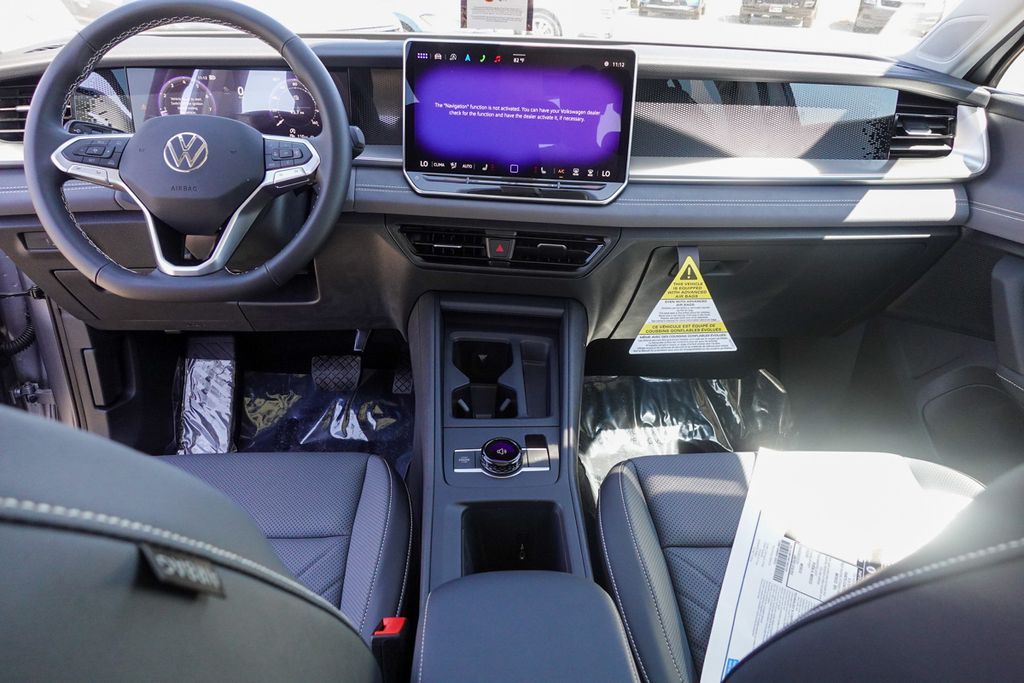 2025 Volkswagen Tiguan SE photo 20