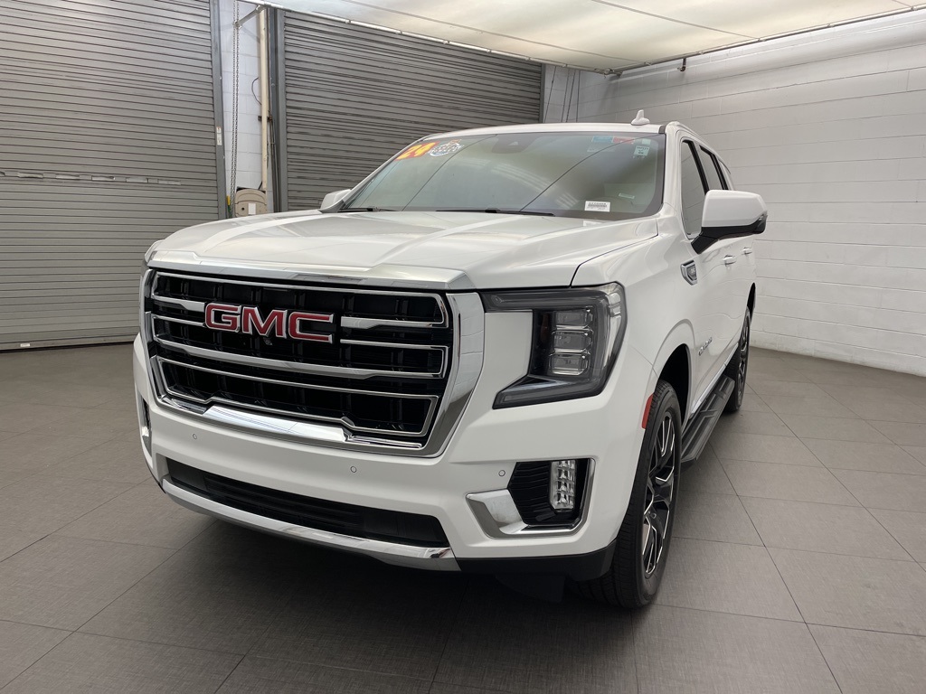 2024 Gmc Yukon SLT photo 2