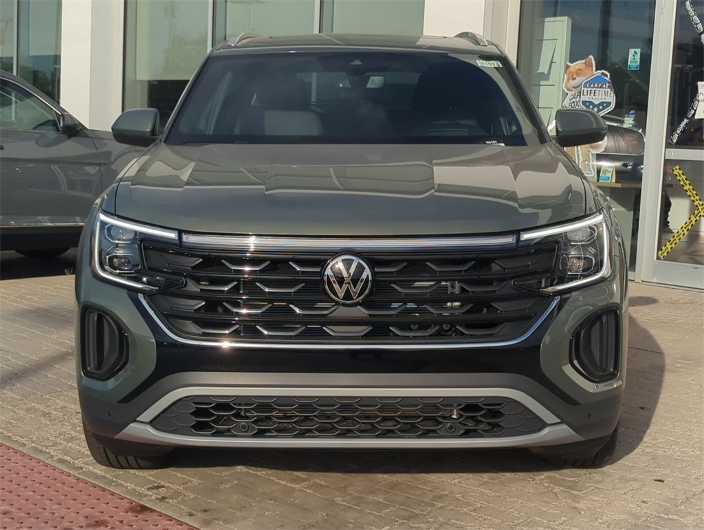 2026 Volkswagen Atlas Cross Sport SEL photo 3
