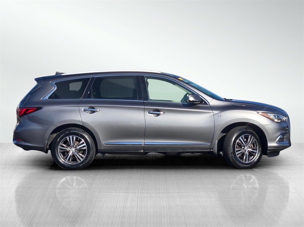 2018 Infiniti QX60 Base photo 3