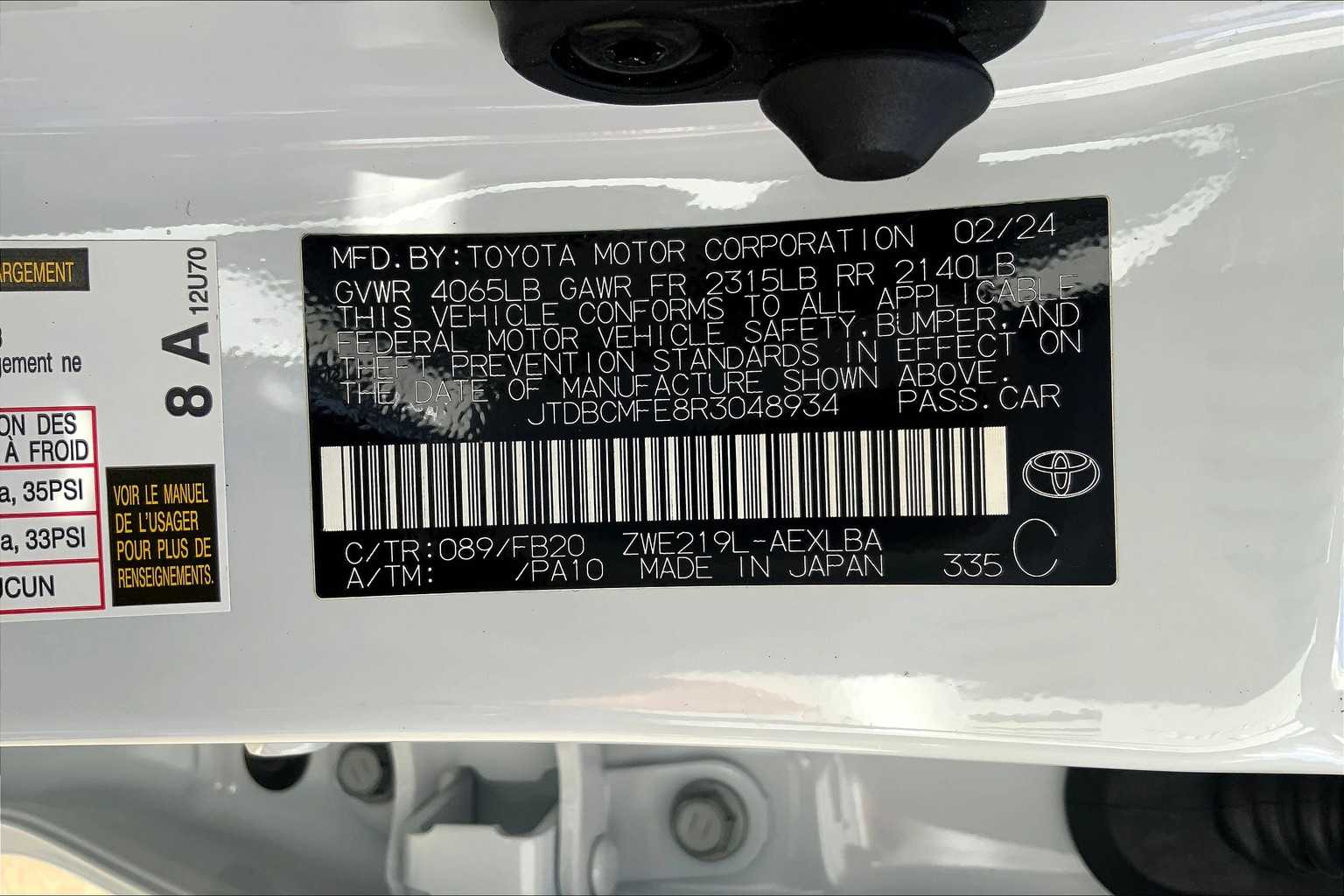 2024 Toyota Corolla Hybrid LE photo 30