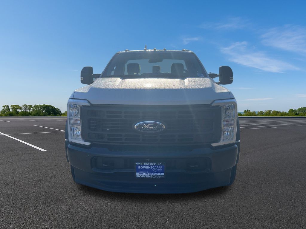 New 2024 Oxford White Ford XL image 2