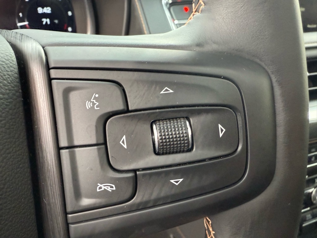 2024 Gmc Yukon AT4 photo 25