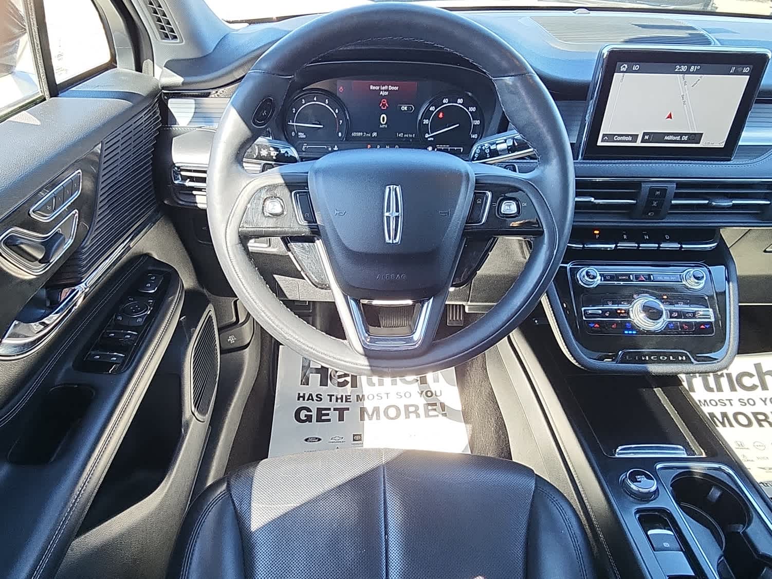 2021 Lincoln Corsair Standard photo 9