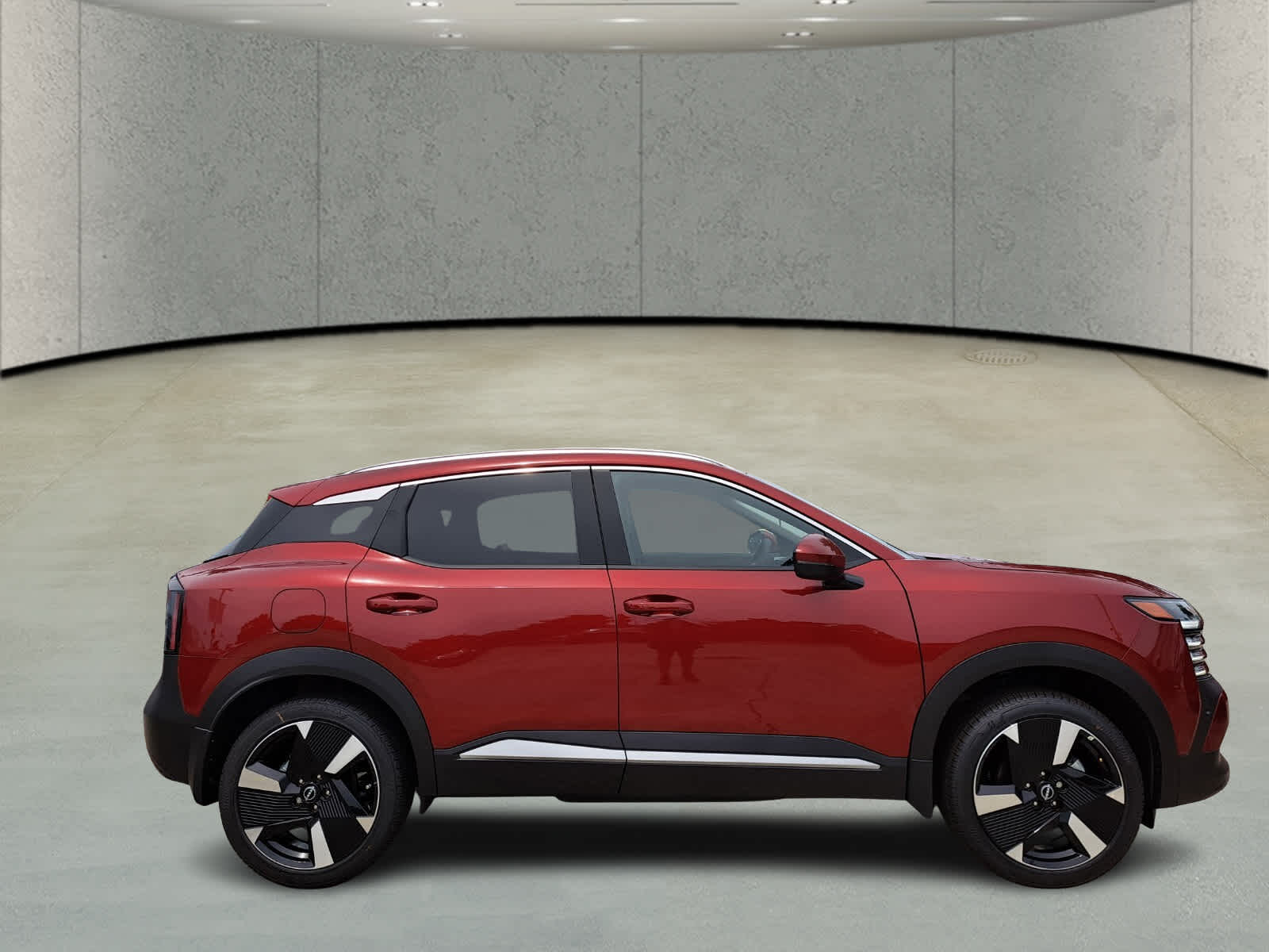 2025 Nissan Kicks SR photo 4