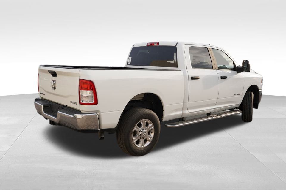 2024 Ram 2500 Big Horn photo 3