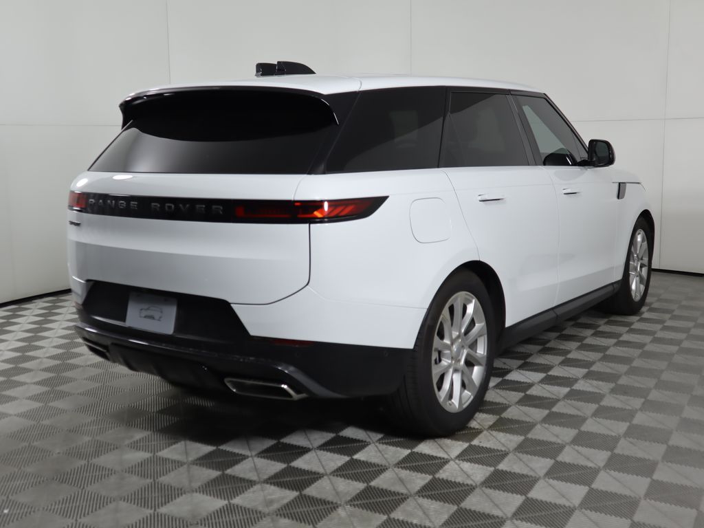2025 Land Rover Range Rover Sport P360 S photo 4