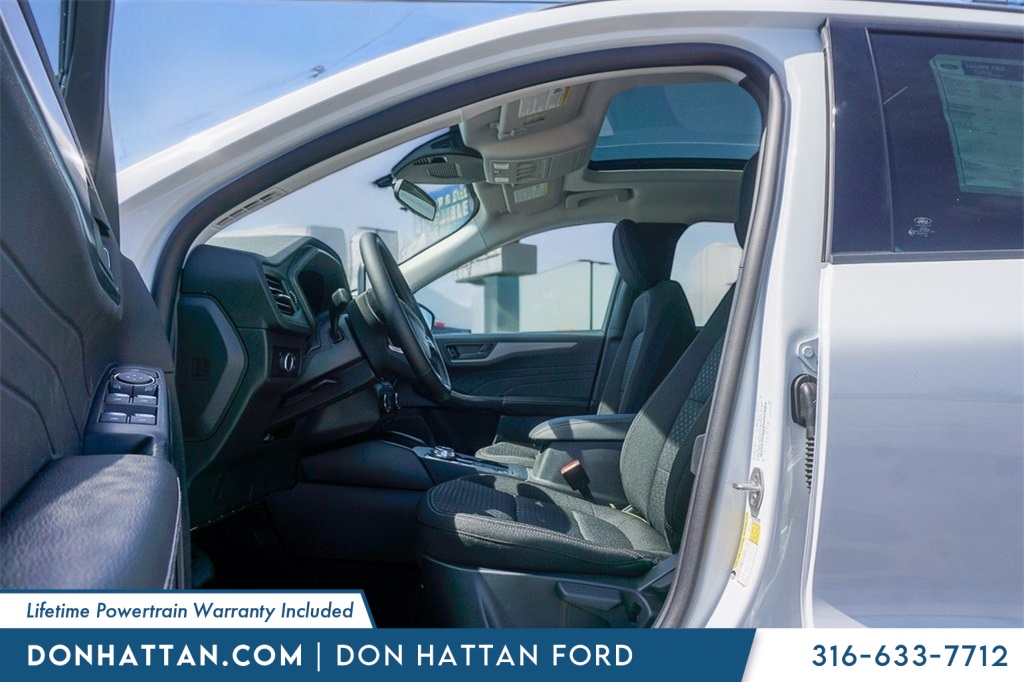 2025 Ford Escape Active photo 2