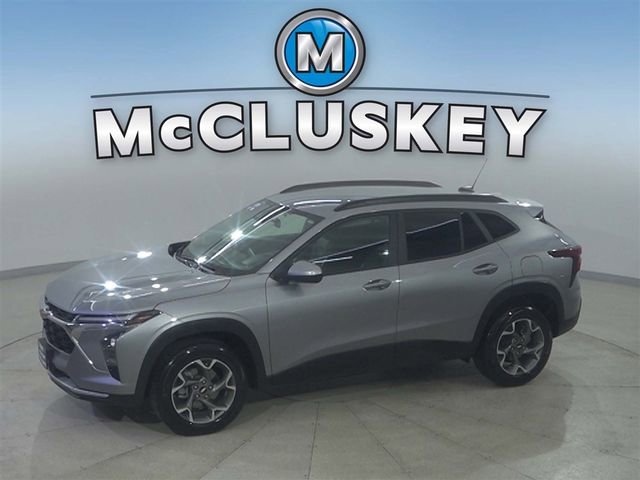 2025 Chevrolet Trax LT's photo