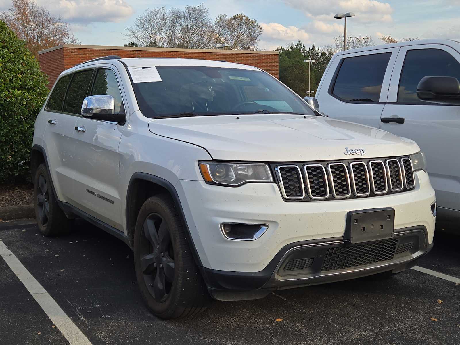 2018 Jeep Grand Cherokee Limited's photo