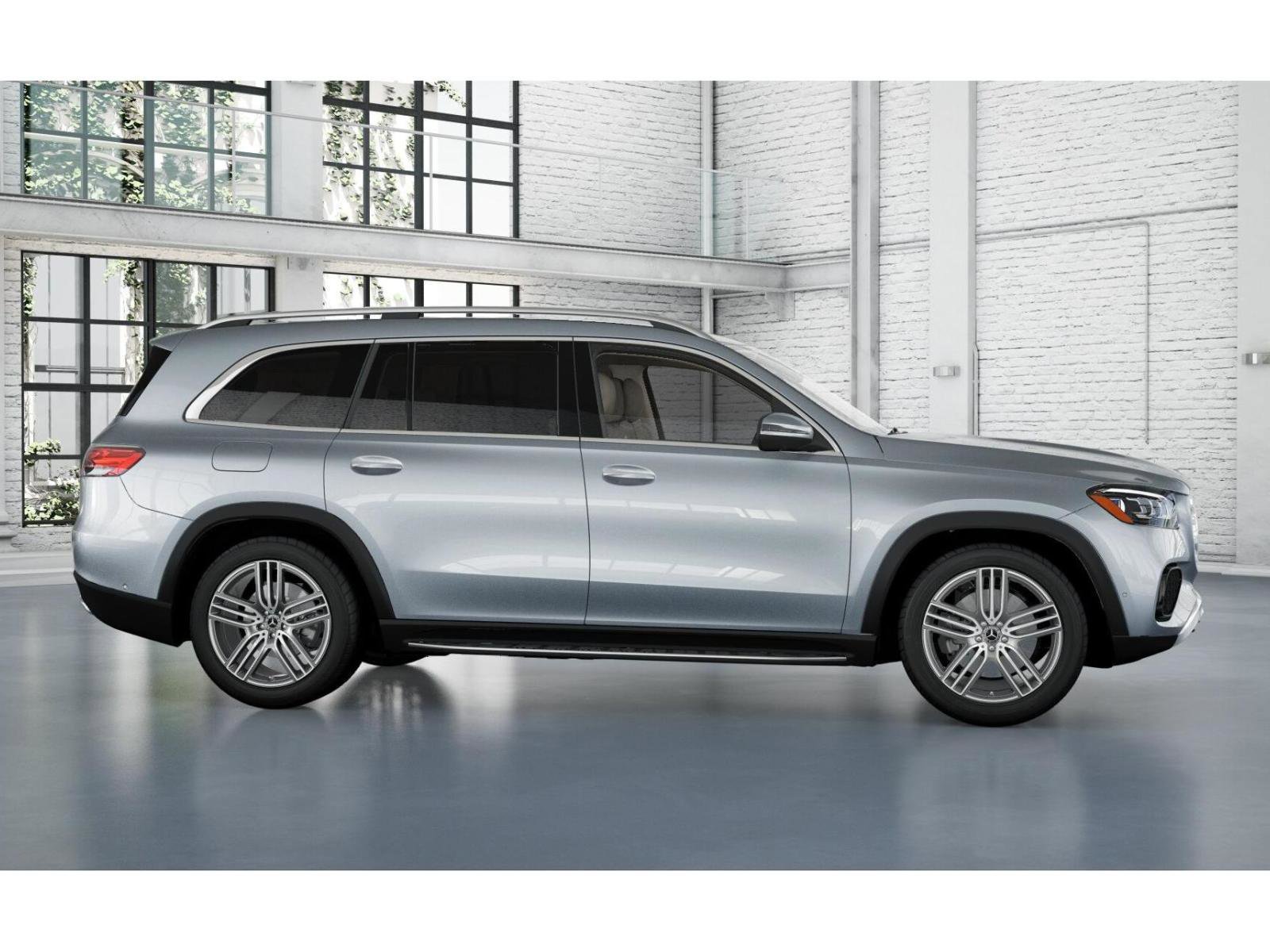 2026 Mercedes Benz GLS 450 4MATIC photo 15