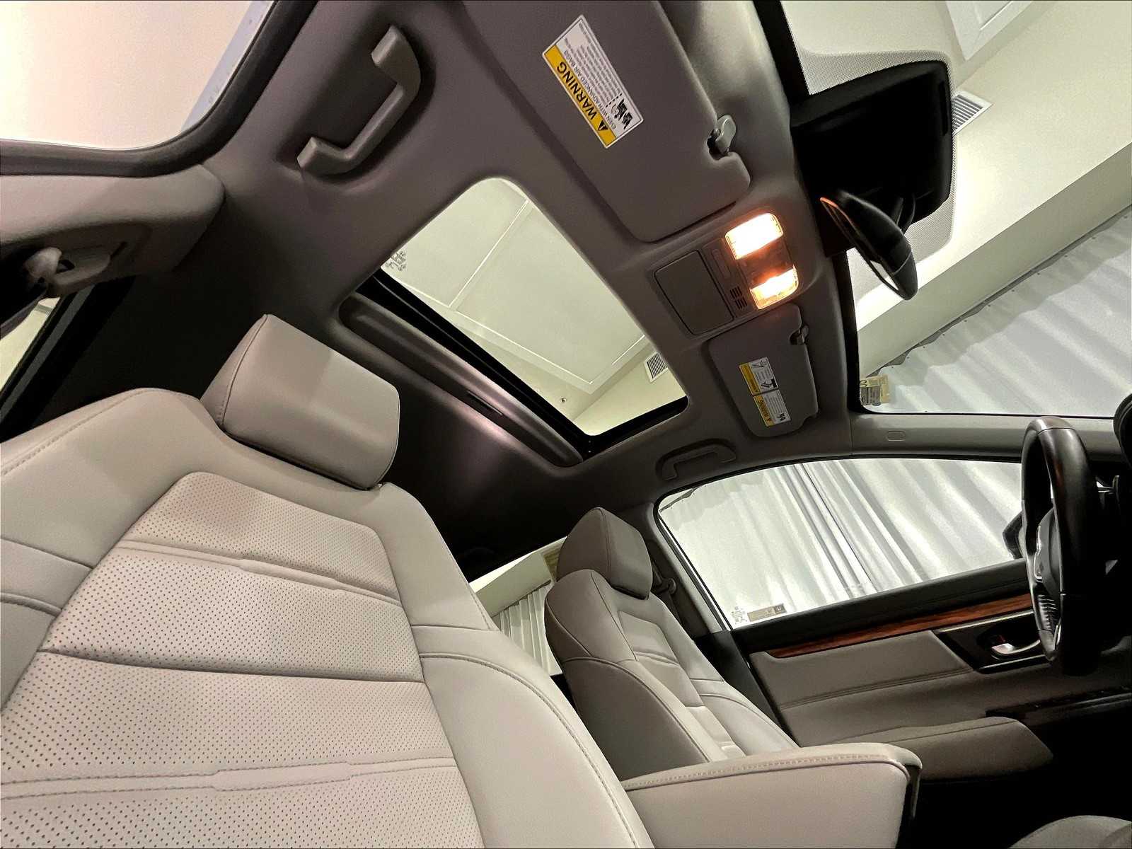 2022 Honda CR-V Hybrid EX-L photo 22