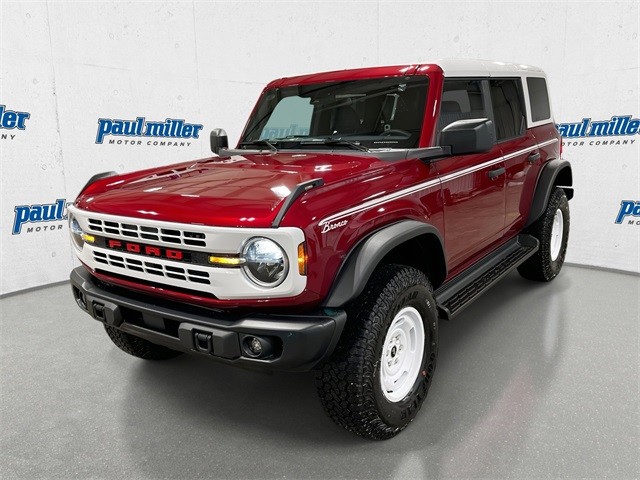 2025 Ford Bronco 4-Door Heritage Editon's photo