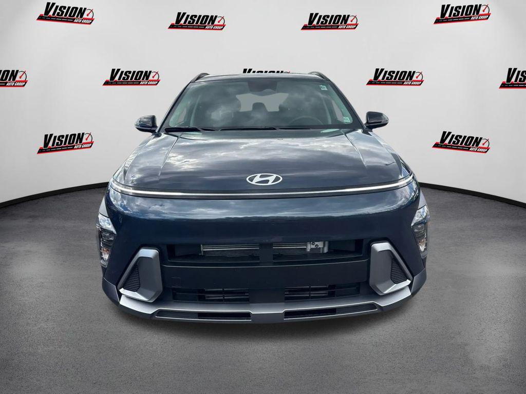 2026 Hyundai Kona SEL photo 2