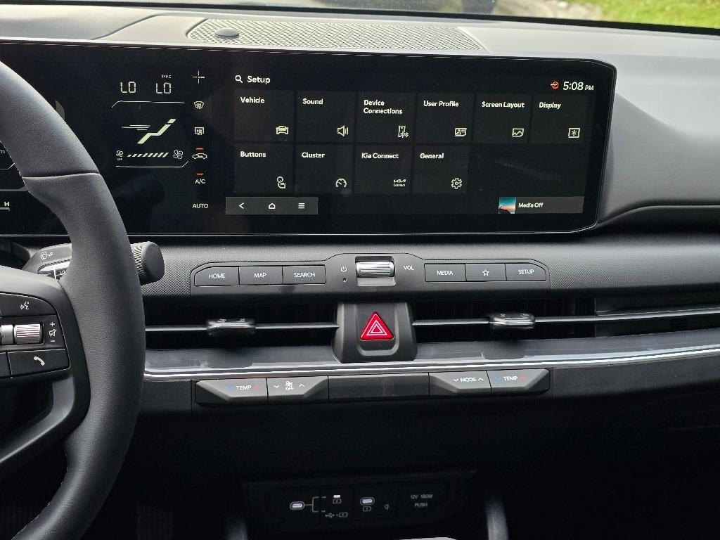 2025 Kia K4 EX photo 8